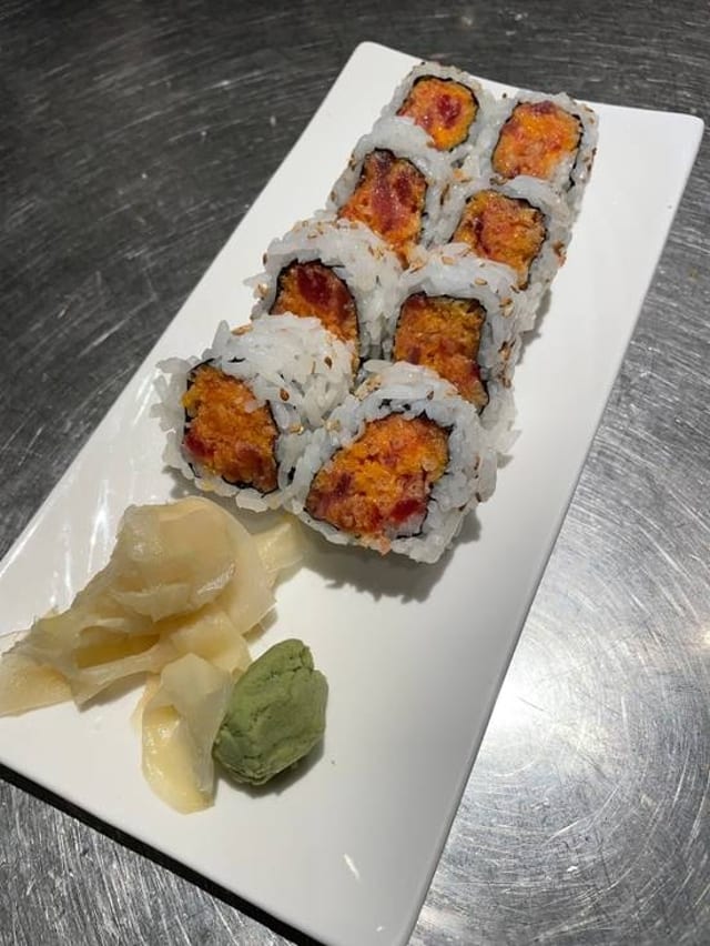 Spicy Maki Combo.