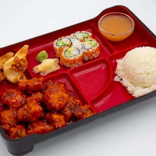 Bento Box A5 - General Gau's Chicken
