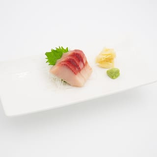 Yellowtail (Hamachi)