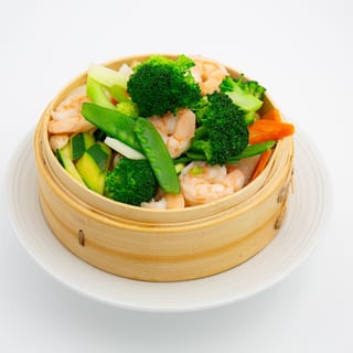Steamed shrimp veggies