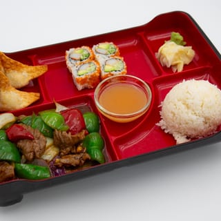 Bento Box A7 - Beef with Peppers and Onions