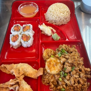 Bento Box A9 - Shrimp in Lobster Sauce